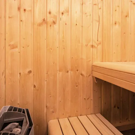 アパート Spacious Apartment With Indoor Whirlpool At Ebeltoft Jutland *