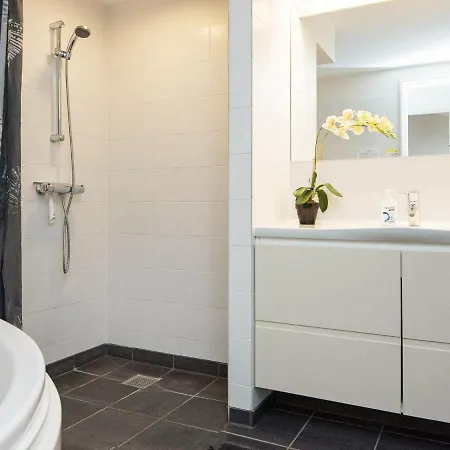 Spacious Apartment With Indoor Whirlpool At Ebeltoft Jutland アパート